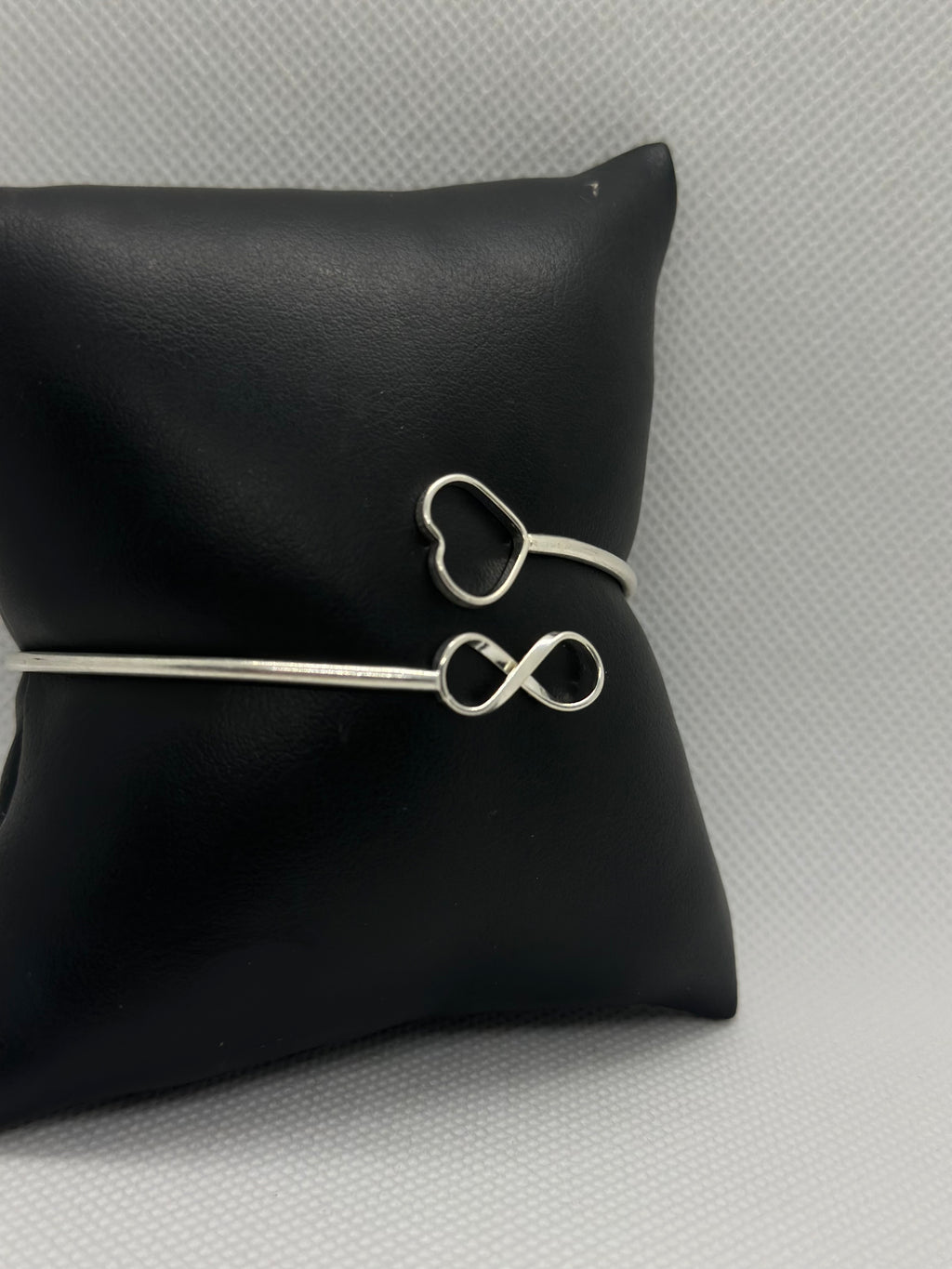 Bracelete coração + infinito
